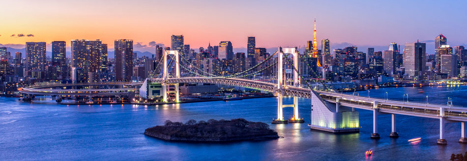 Die Rainbow Bridge in Tokio